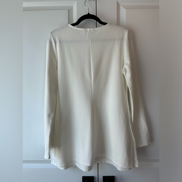 Isabella Oliver Women’s Fallon Maternity Top Soft White NWT (Size 2/US 6) - Picture 2 of 12